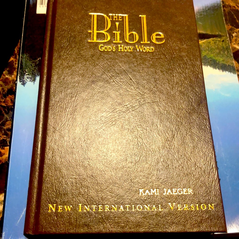 The Bible God's Holy Word - The New International Version Old & New Testament